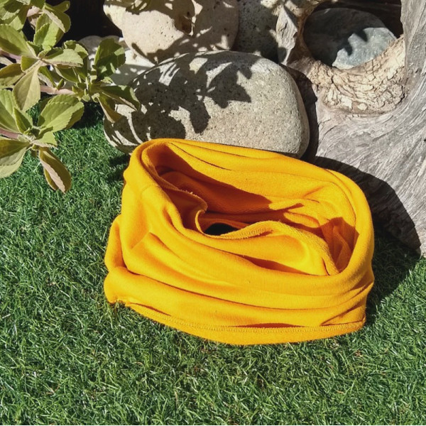 Cuello simple de algodón orgánico Mostaza