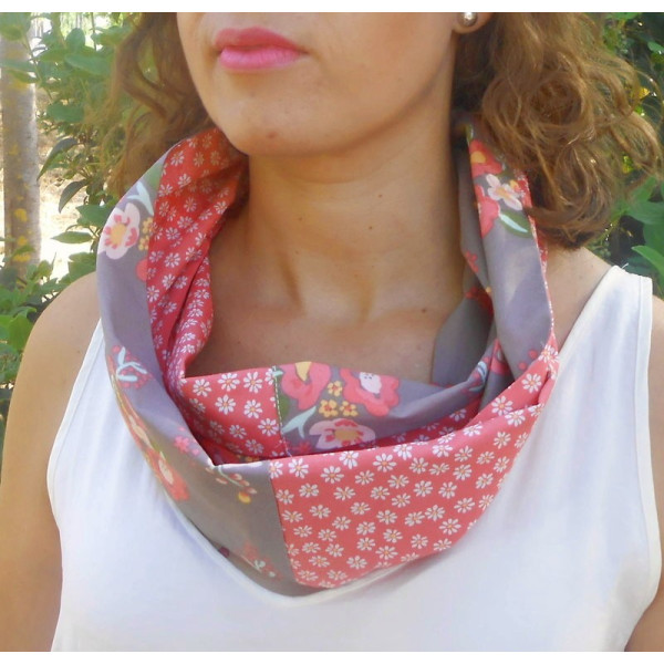 Pañuelo ecológico mujer Margaritas